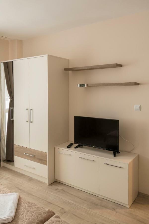 Margis Home Burgas Extérieur photo